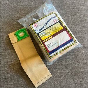 Vacuum Cleaner Bags with Green Adapter